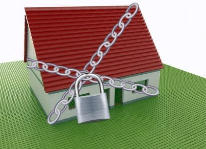 The Difference Between a Lien and a Levy