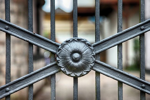 Purchaser Under Trustee Deed's Requirement to Perfect Title