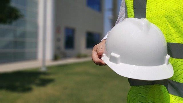 Why It's Important to Hire Licensed Contractors
