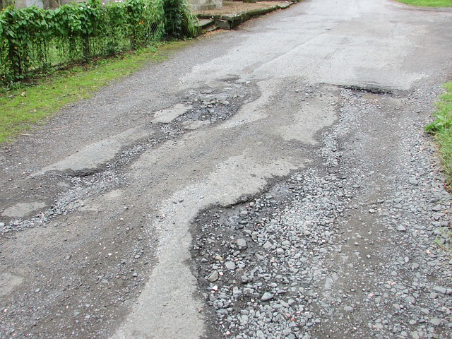 Should Easement Users Help Pay for Maintenance?
