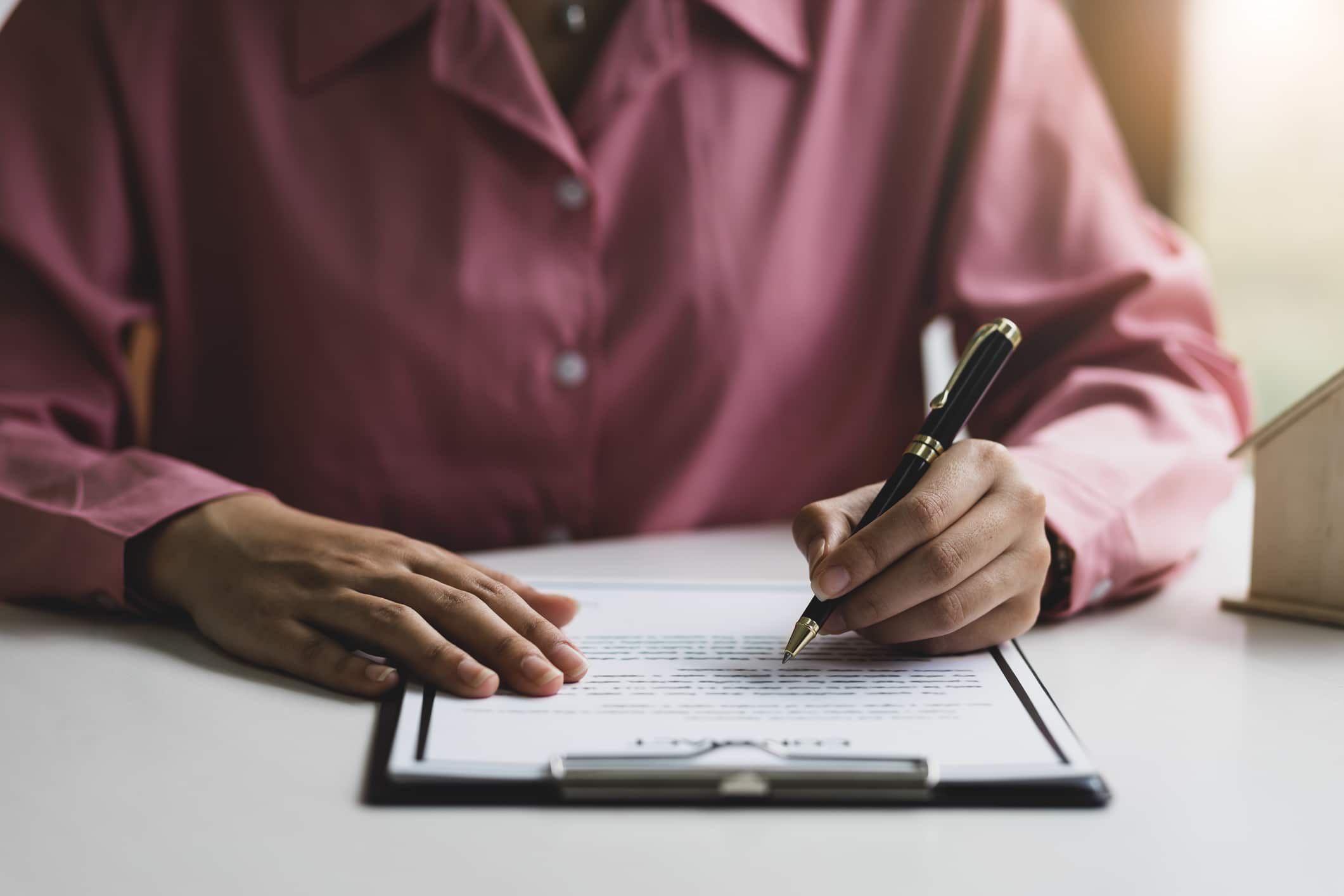 The Risks of Signing a Tenant Estoppel Certificate