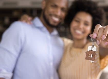 Signing a Quitclaim Deed When You're Still on the Mortgage